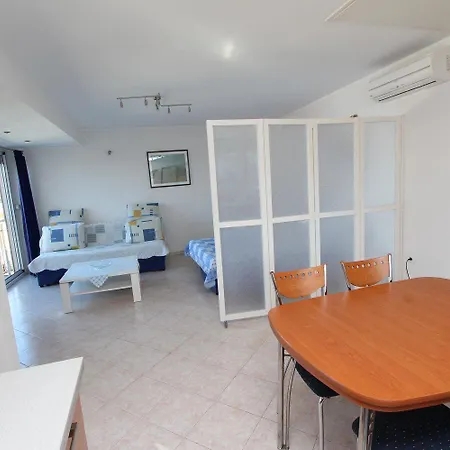 Malerisches Nur 400 Meter Zum Mit Meerblick - Nur 10 Minuten Zum Zentrum Von Apartment Rovinj