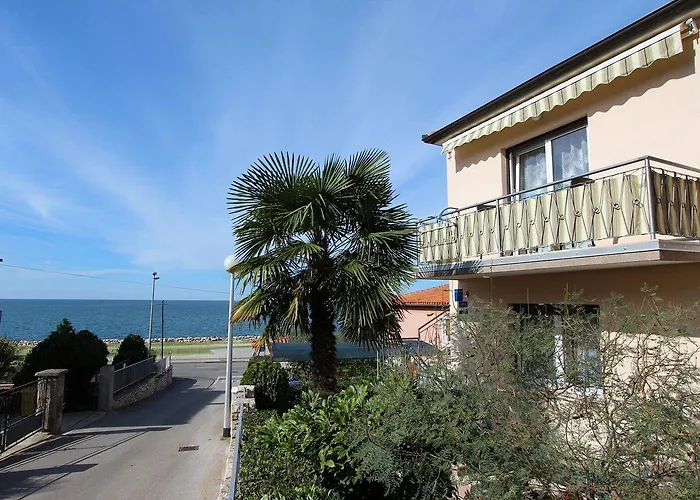 Malerisches Nur 400 Meter Zum Mit Meerblick - Nur 10 Minuten Zum Zentrum Von Διαμέρισμα