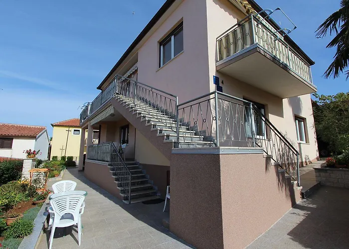 Malerisches Nur 400 Meter Zum Mit Meerblick - Nur 10 Minuten Zum Zentrum Von *